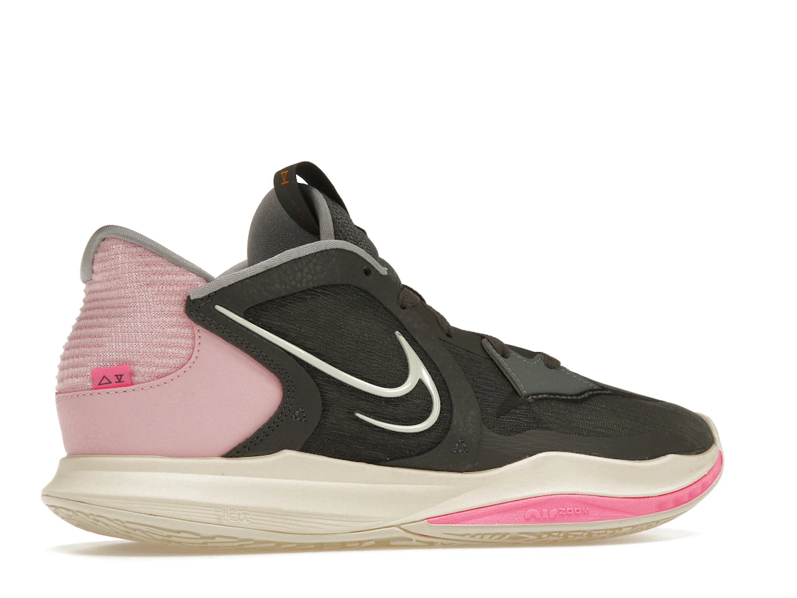 Vue 35 de Nike Kyrie 5 Preservation