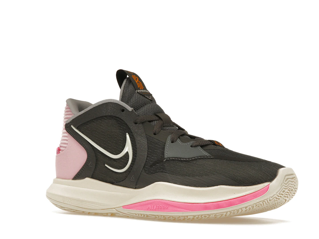 Vue 5 de Nike Kyrie 5 Preservation