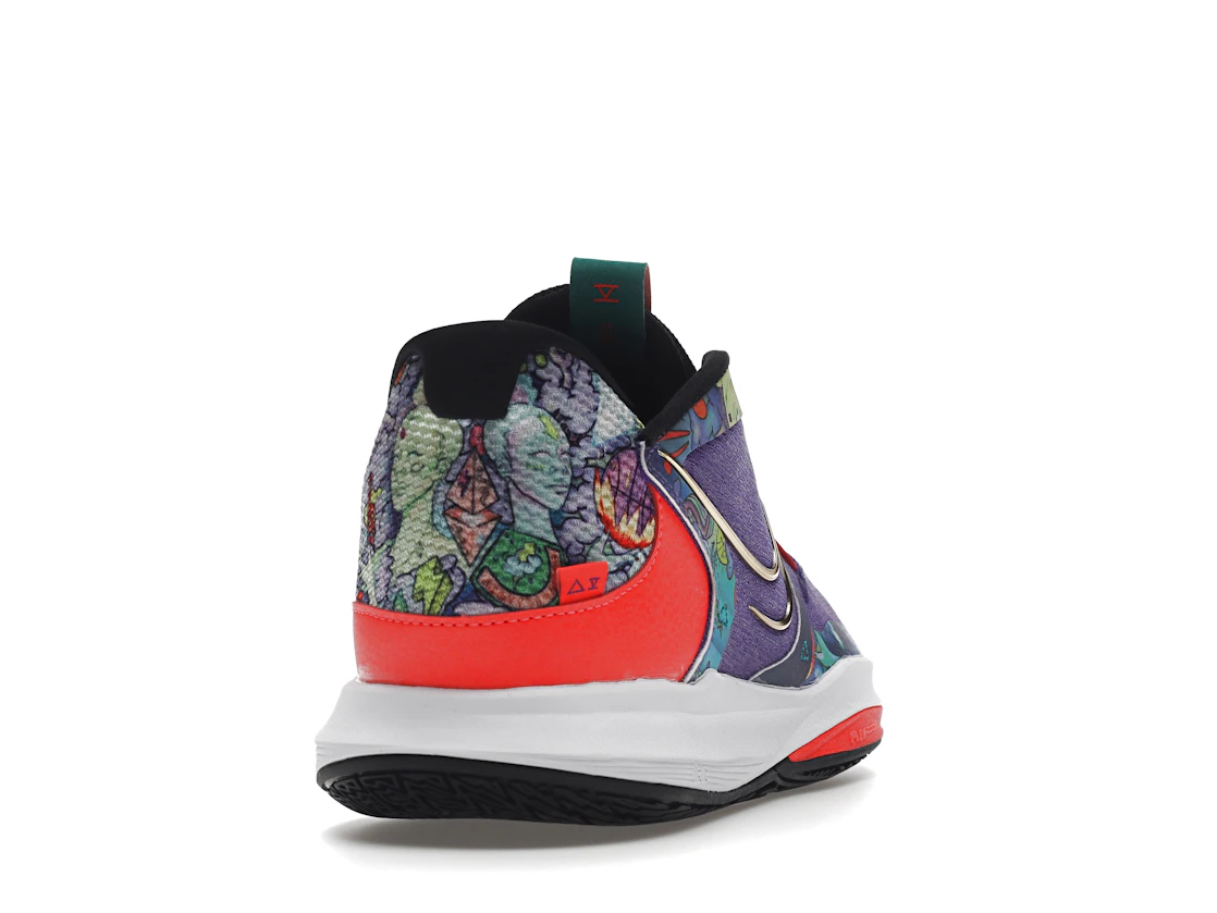 Vue 30 de Nike Kyrie 5 Jewell Loyd Mural