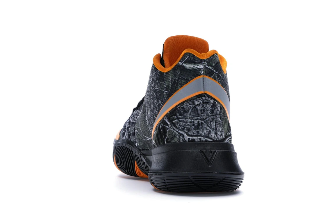Vue 27 de Nike Kyrie 5 Taco PE