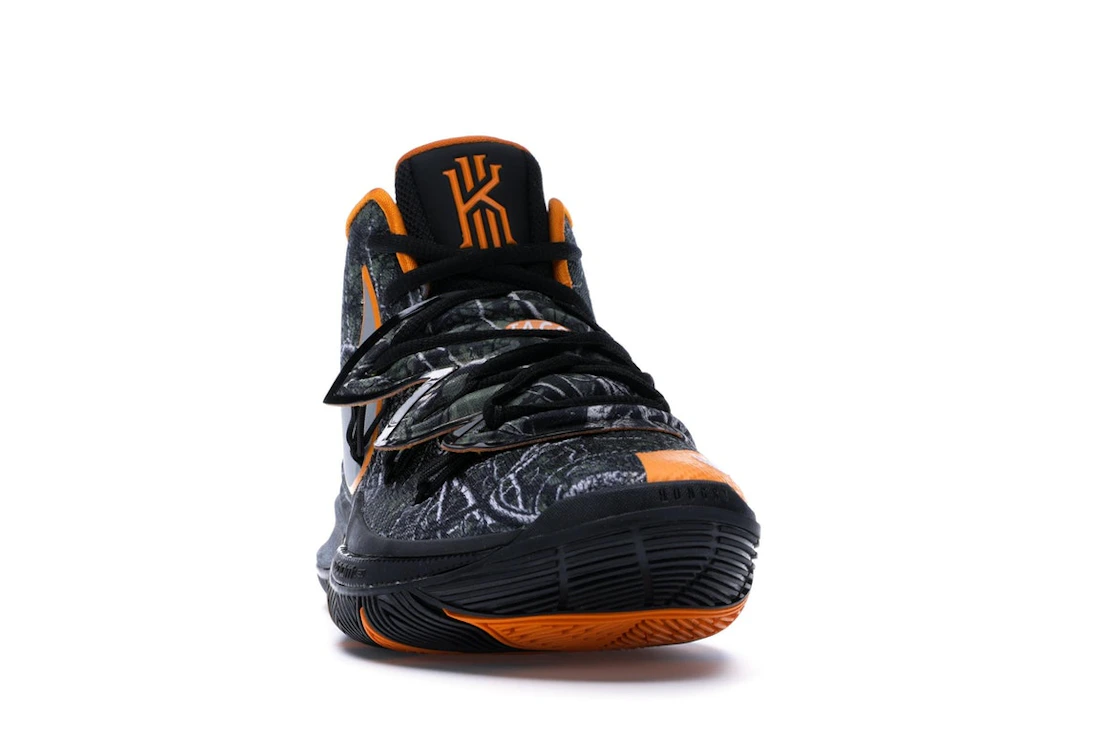 Vue 9 de Nike Kyrie 5 Taco PE