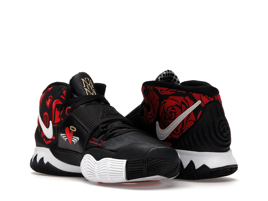 Vue 24 de Nike Kyrie 6 Sneaker Room Mom Black