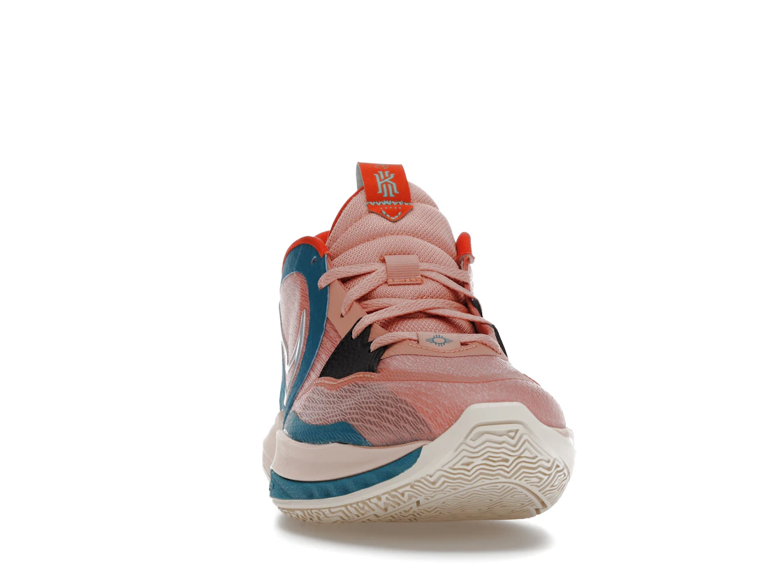 Vue 9 de Nike Kyrie Low 5 Madder Root