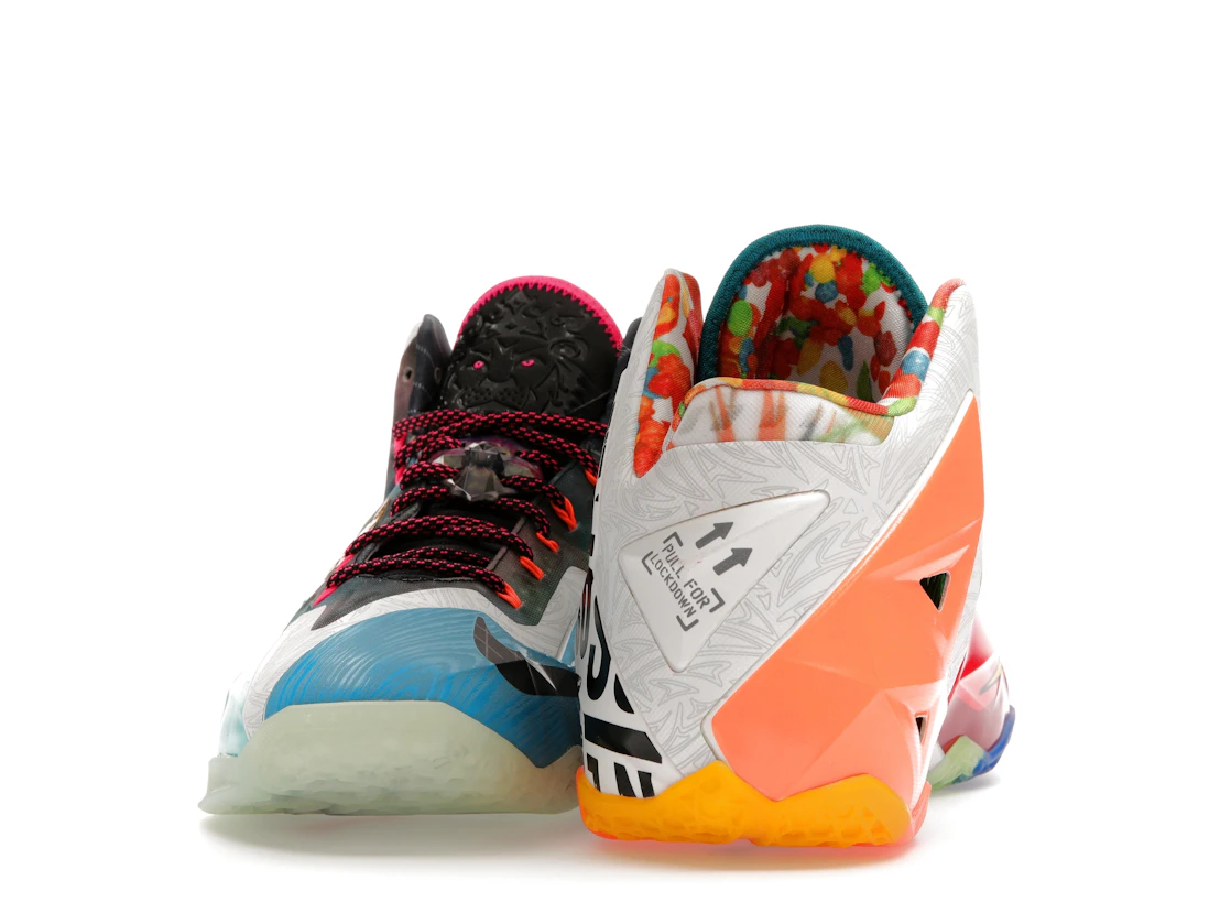 Vue 11 de Nike LeBron 11 What the LeBron