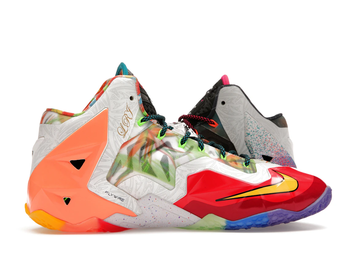 Vue 18 de Nike LeBron 11 What the LeBron