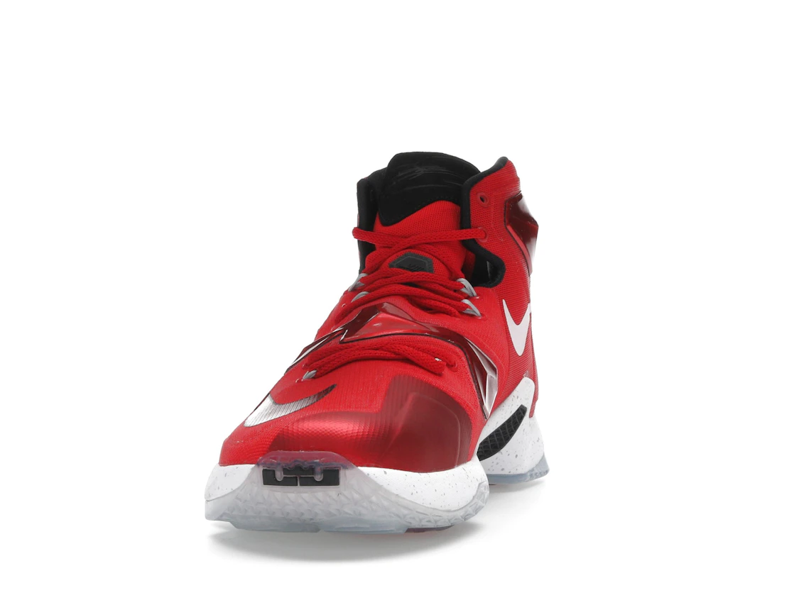 Vue 12 de Nike LeBron 13 Away