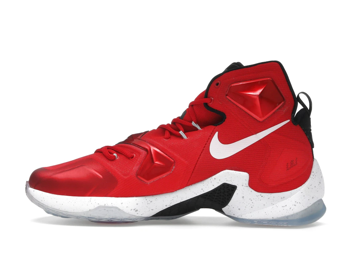 Vue 20 de Nike LeBron 13 Away