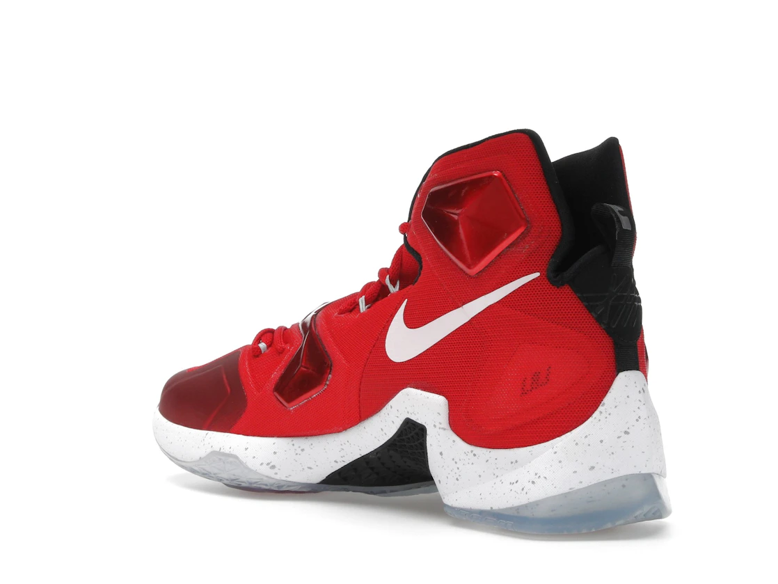 Vue 24 de Nike LeBron 13 Away