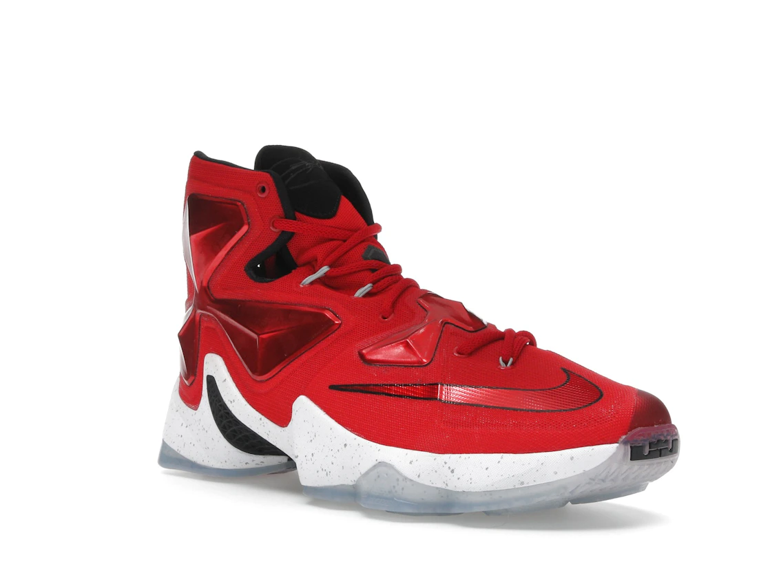 Vue 6 de Nike LeBron 13 Away