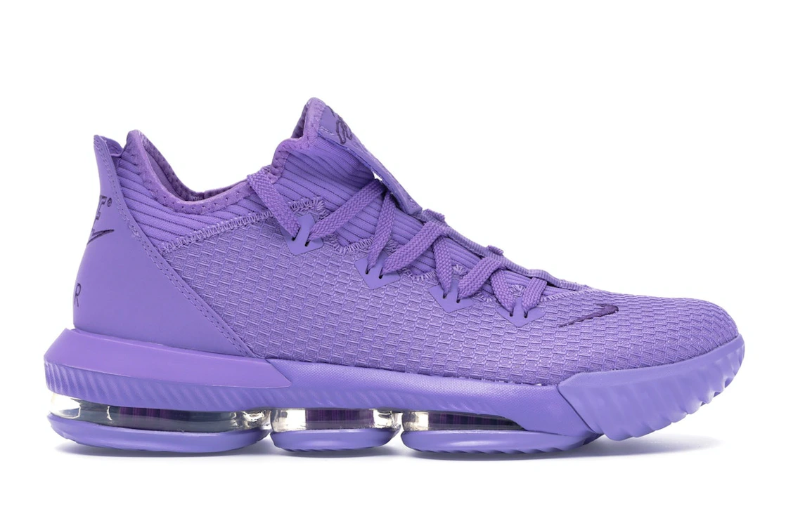 Vue 1 de Nike LeBron 16 Low Atomic Violet