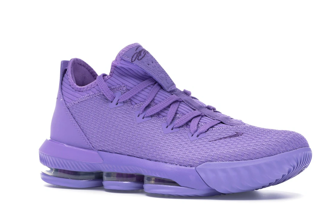 Vue 4 de Nike LeBron 16 Low Atomic Violet