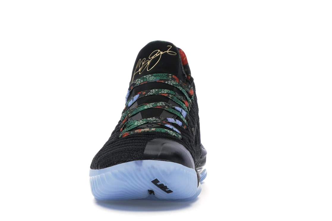 Vue 11 de Nike LeBron 16 Watch the Throne