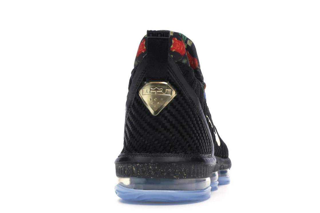 Vue 29 de Nike LeBron 16 Watch the Throne