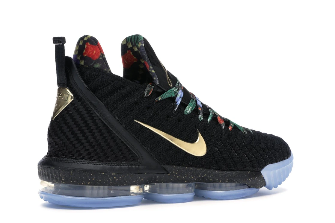 Vue 34 de Nike LeBron 16 Watch the Throne