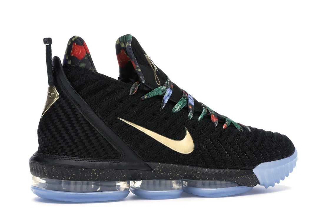 Vue 35 de Nike LeBron 16 Watch the Throne