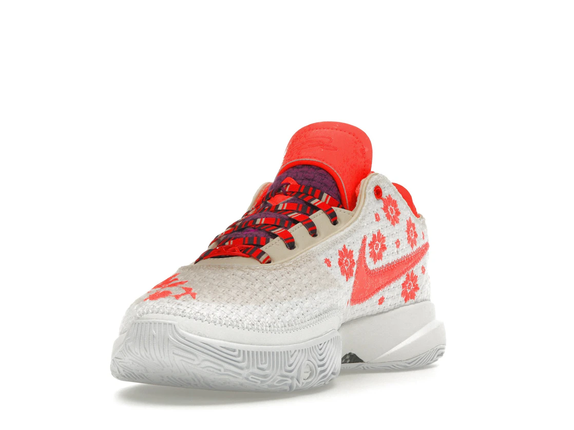 Vue 13 de Nike LeBron 20 PRM Mimi Plange Ceremony