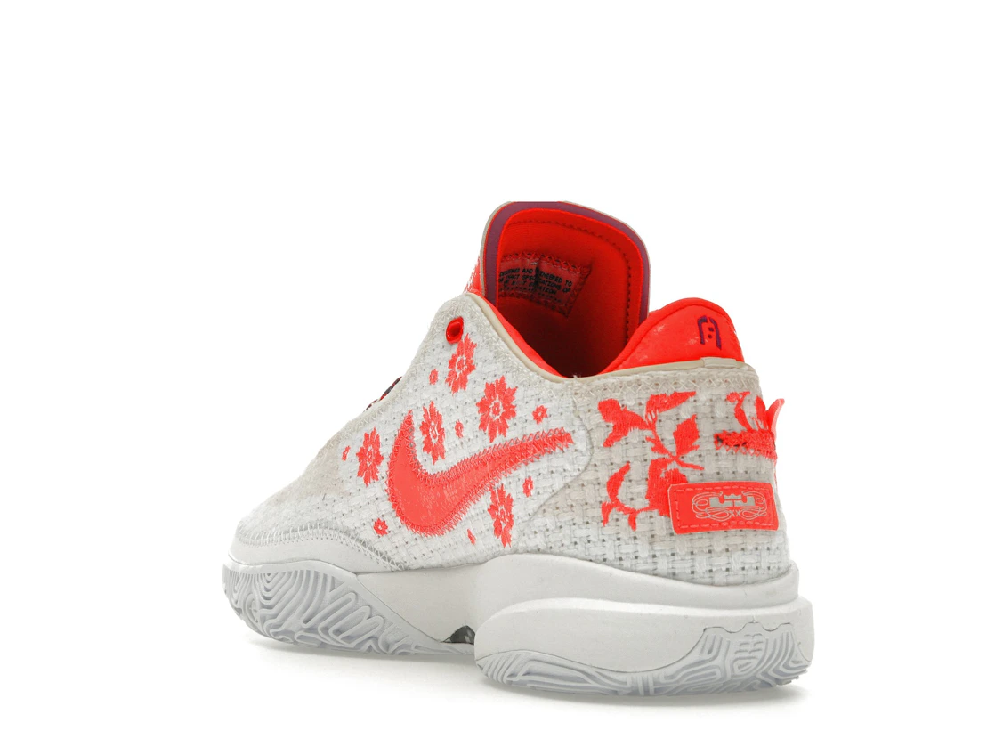 Vue 25 de Nike LeBron 20 PRM Mimi Plange Ceremony