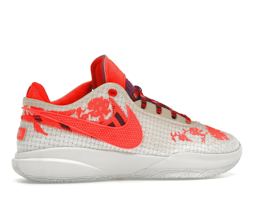 Vue 35 de Nike LeBron 20 PRM Mimi Plange Ceremony