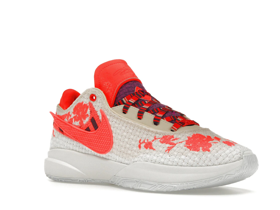 Vue 5 de Nike LeBron 20 PRM Mimi Plange Ceremony