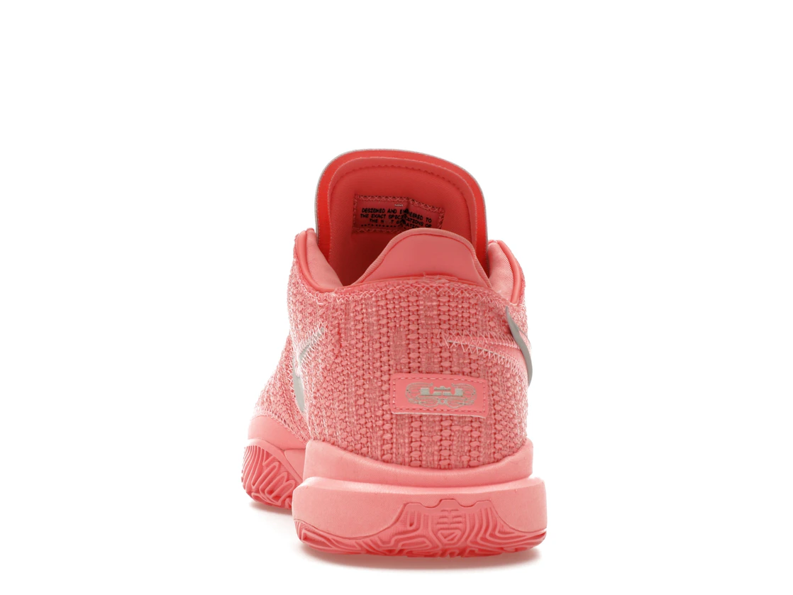 Vue 27 de Nike LeBron 20 Pink Diamond