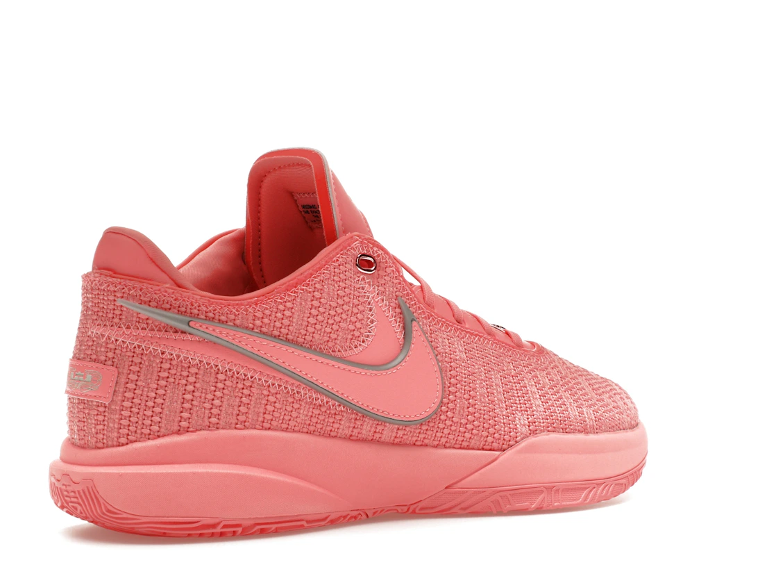 Vue 33 de Nike LeBron 20 Pink Diamond