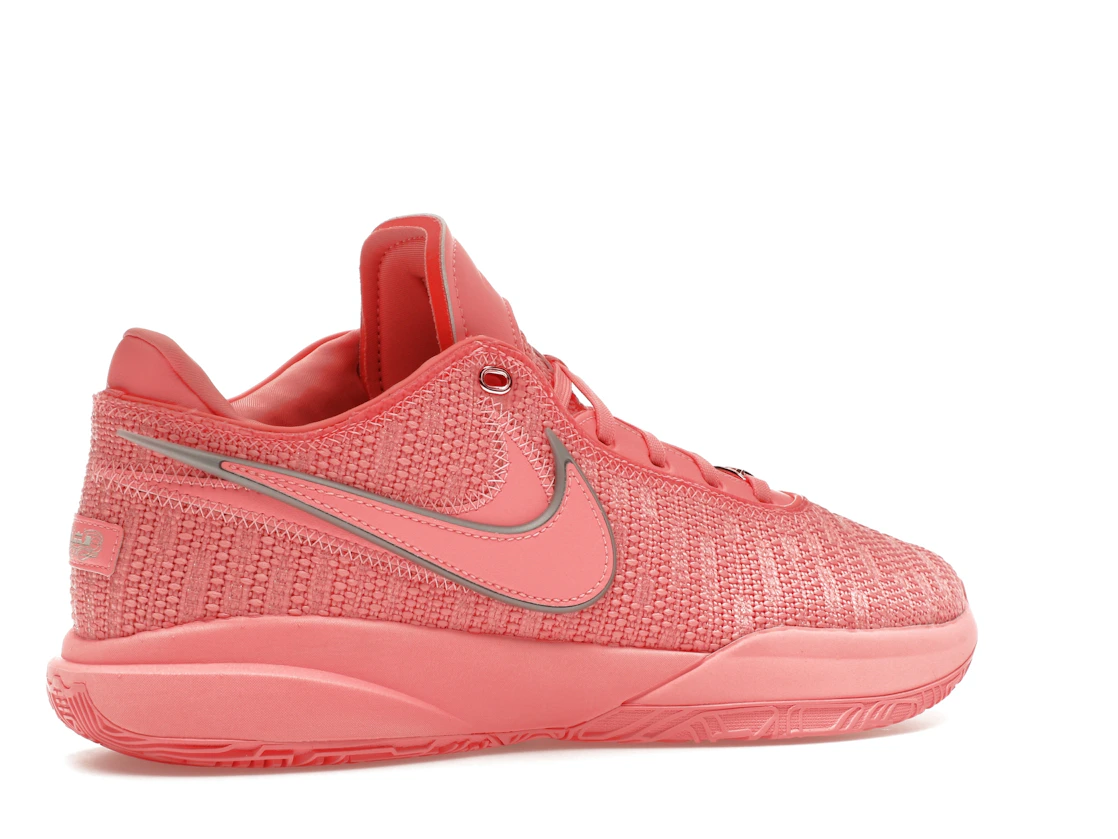 Vue 34 de Nike LeBron 20 Pink Diamond