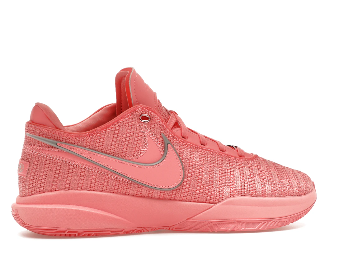 Vue 35 de Nike LeBron 20 Pink Diamond