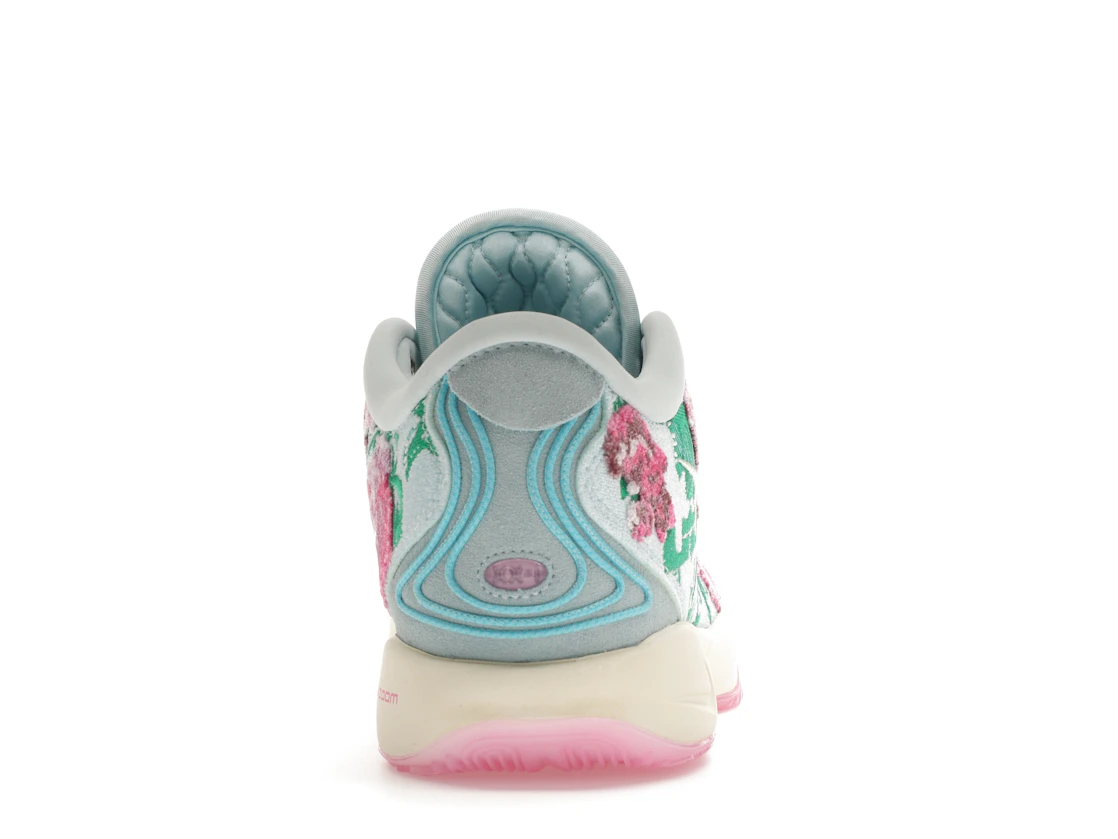 Vue 28 de Nike LeBron 21 PRM Pearl of Z (Translucent Outsole)