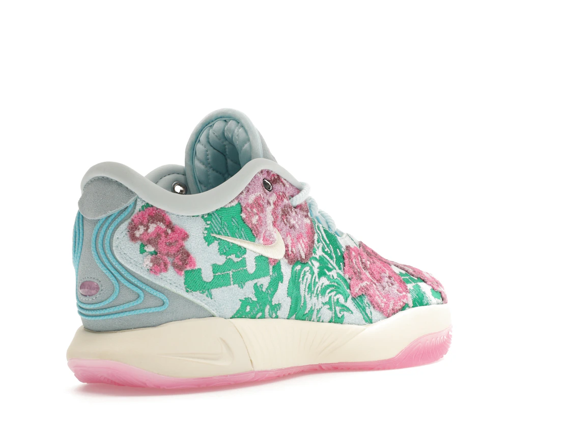 Vue 32 de Nike LeBron 21 PRM Pearl of Z (Translucent Outsole)