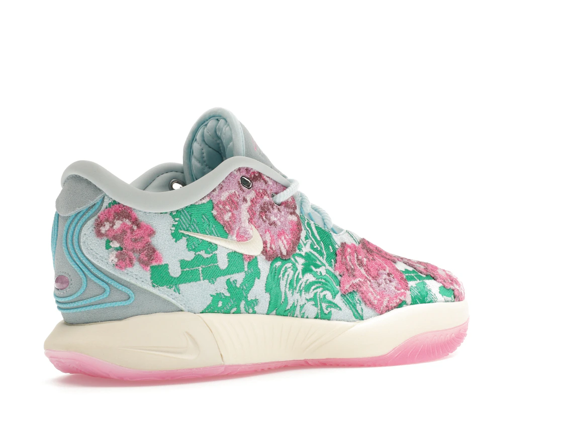 Vue 33 de Nike LeBron 21 PRM Pearl of Z (Translucent Outsole)