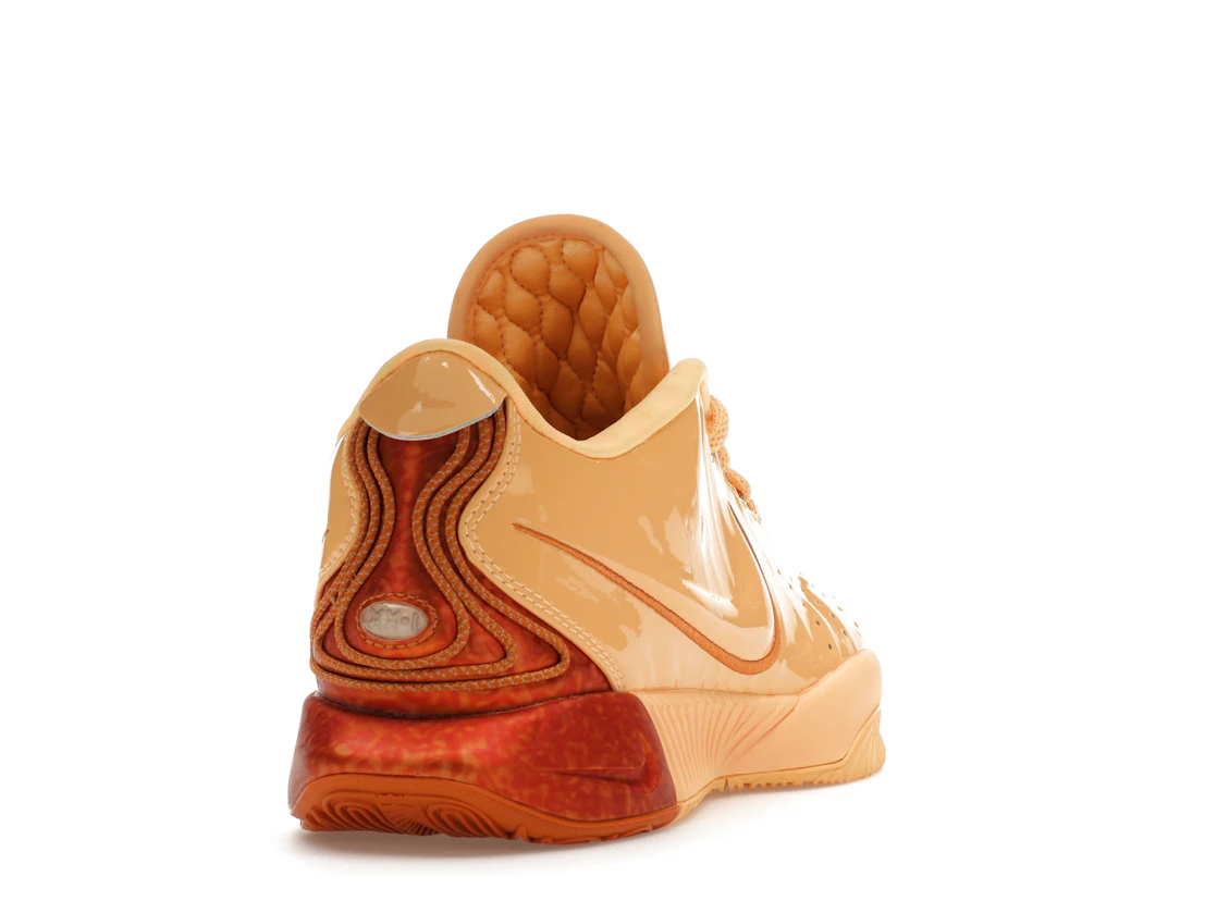 Vue 30 de Nike LeBron 21 Melo Melo