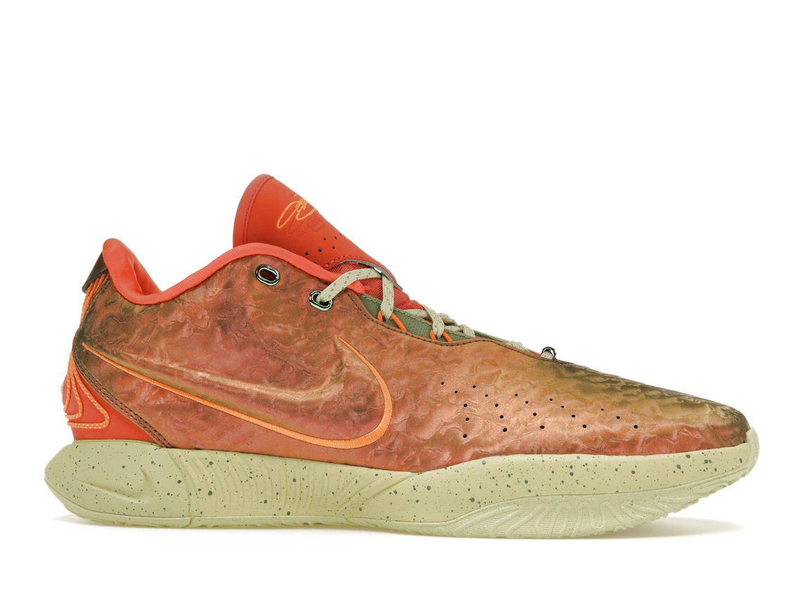 Vue 2 de Nike LeBron 21 Queen Conch