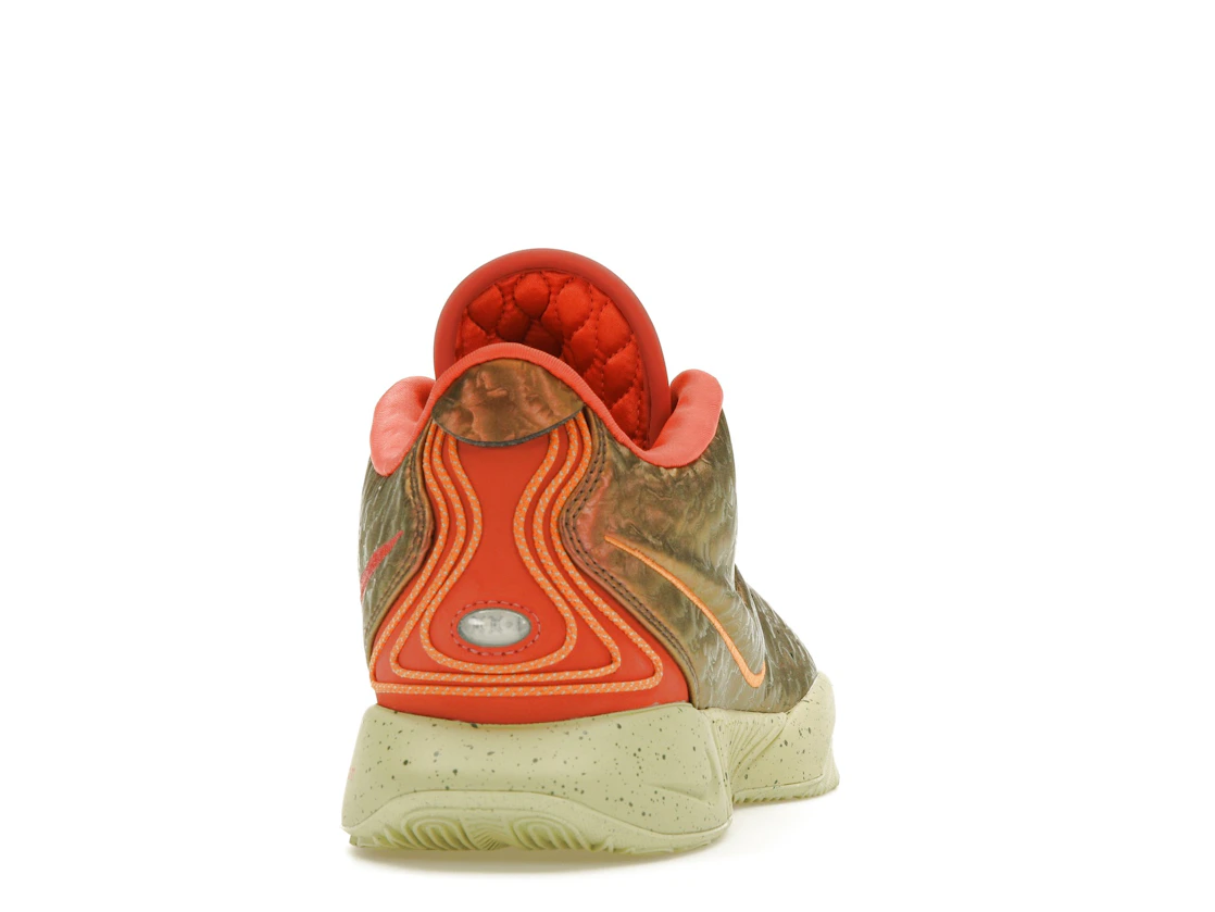 Vue 29 de Nike LeBron 21 Queen Conch