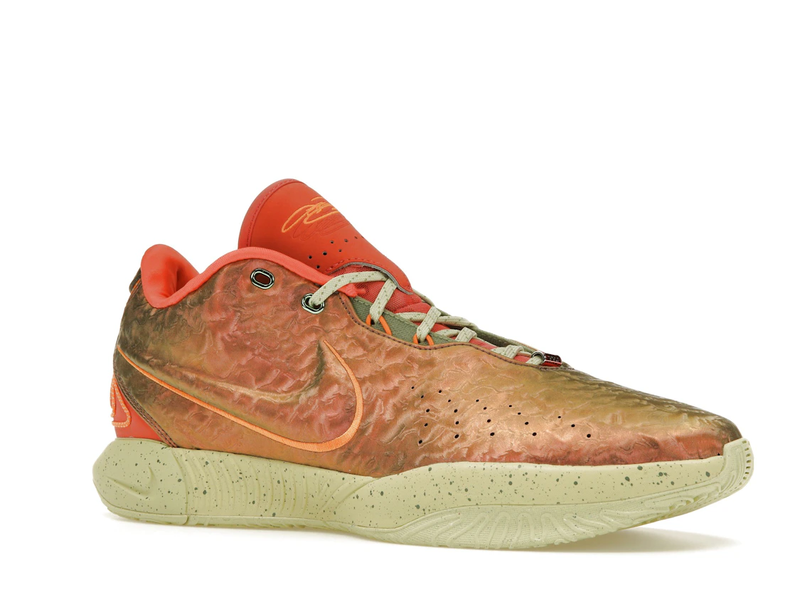 Vue 4 de Nike LeBron 21 Queen Conch