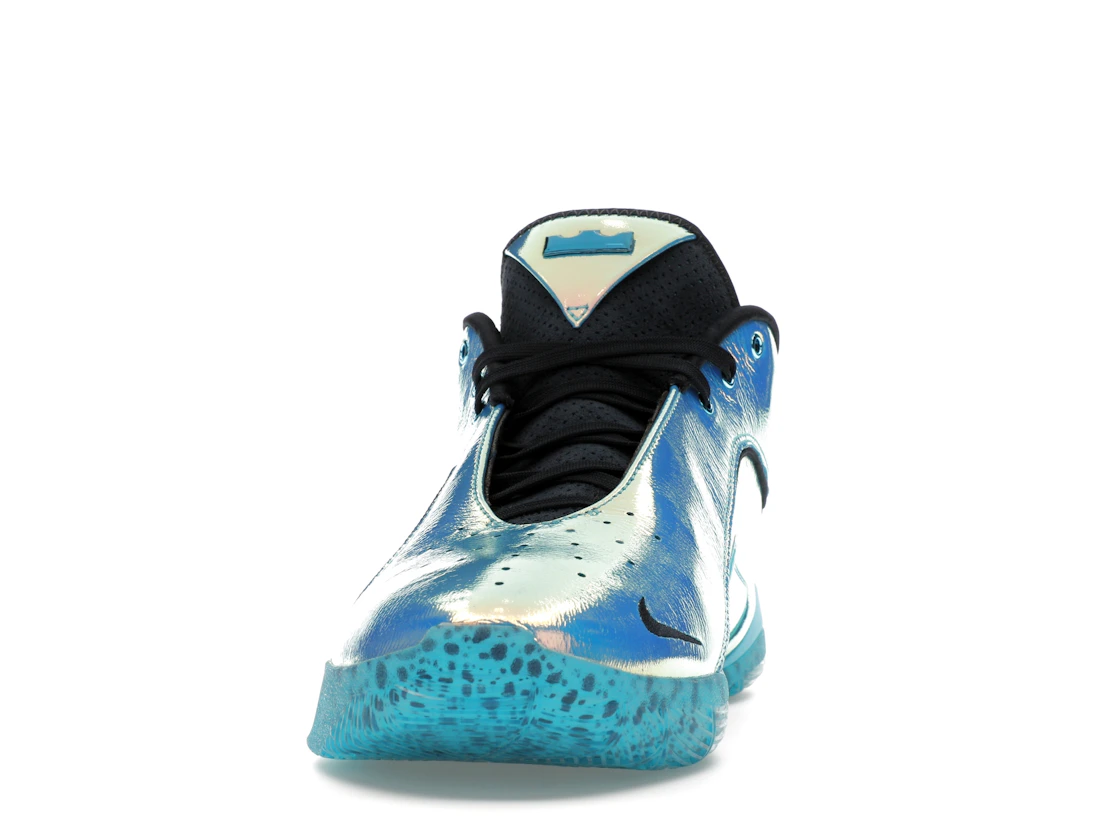 Vue 11 de Nike LeBron 22 Immortalized Pack Blue Fury