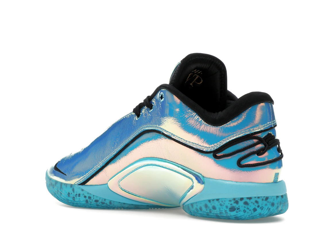 Vue 23 de Nike LeBron 22 Immortalized Pack Blue Fury