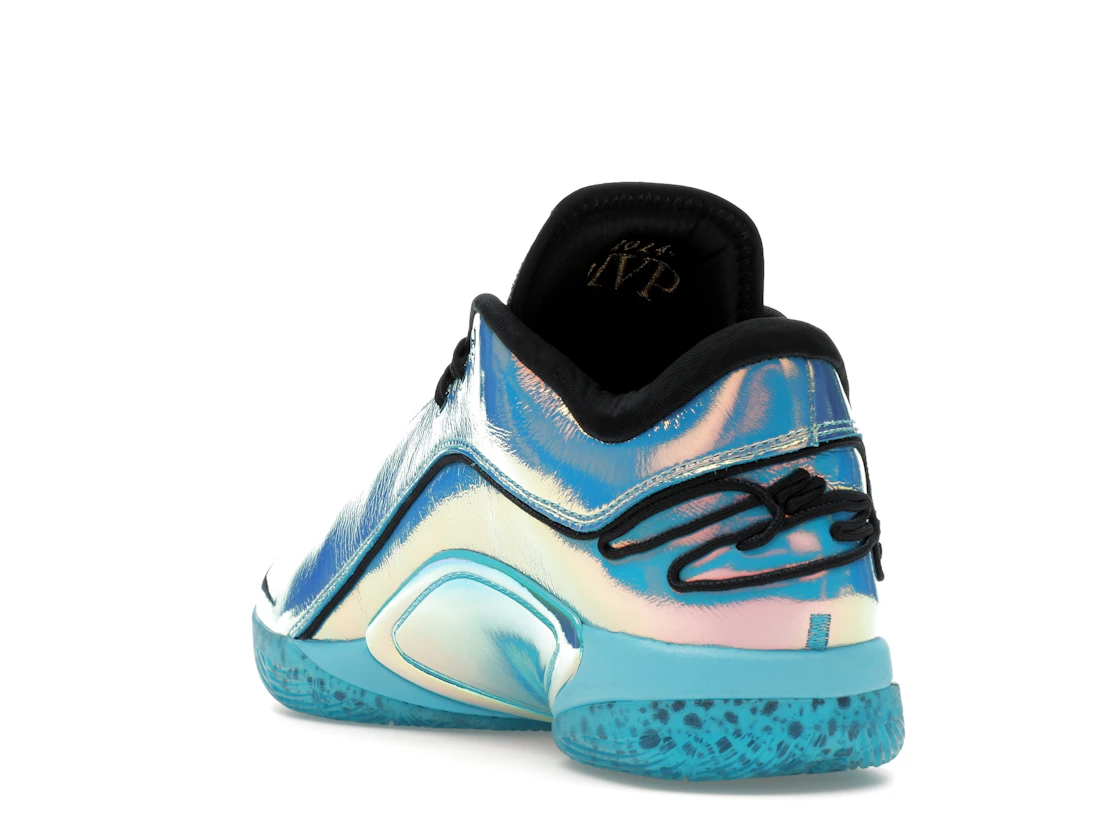 Vue 25 de Nike LeBron 22 Immortalized Pack Blue Fury