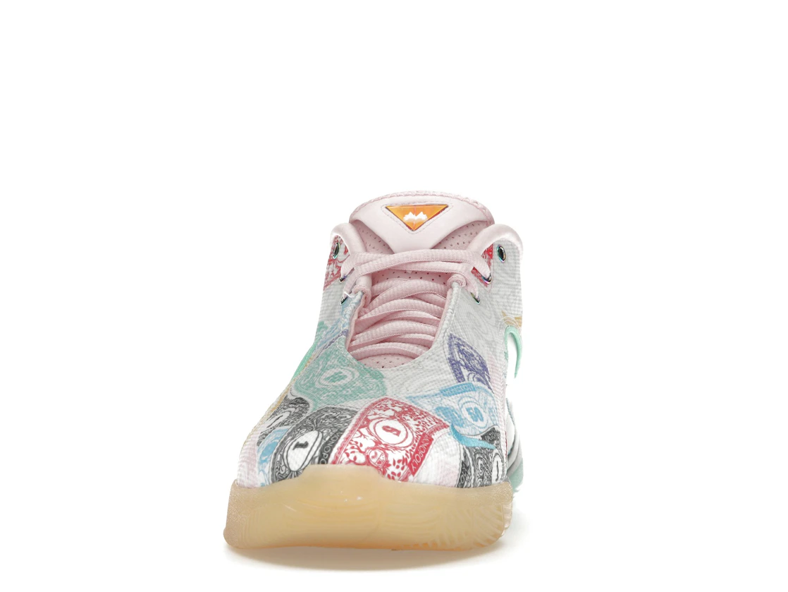 Vue 11 de Nike LeBron 22 Monopoly (Translucent Outsole)