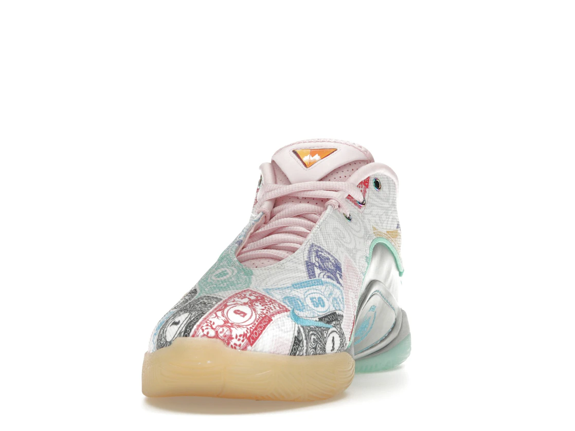 Vue 12 de Nike LeBron 22 Monopoly (Translucent Outsole)
