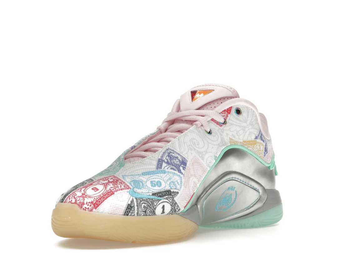 Vue 14 de Nike LeBron 22 Monopoly (Translucent Outsole)