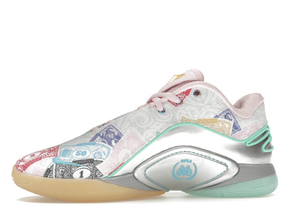 Vue 18 de Nike LeBron 22 Monopoly (Translucent Outsole)