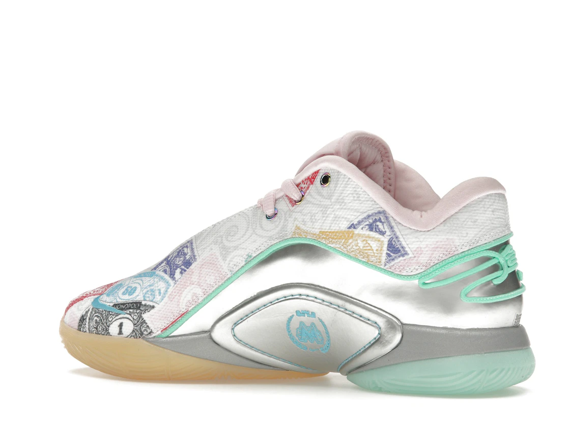 Vue 22 de Nike LeBron 22 Monopoly (Translucent Outsole)