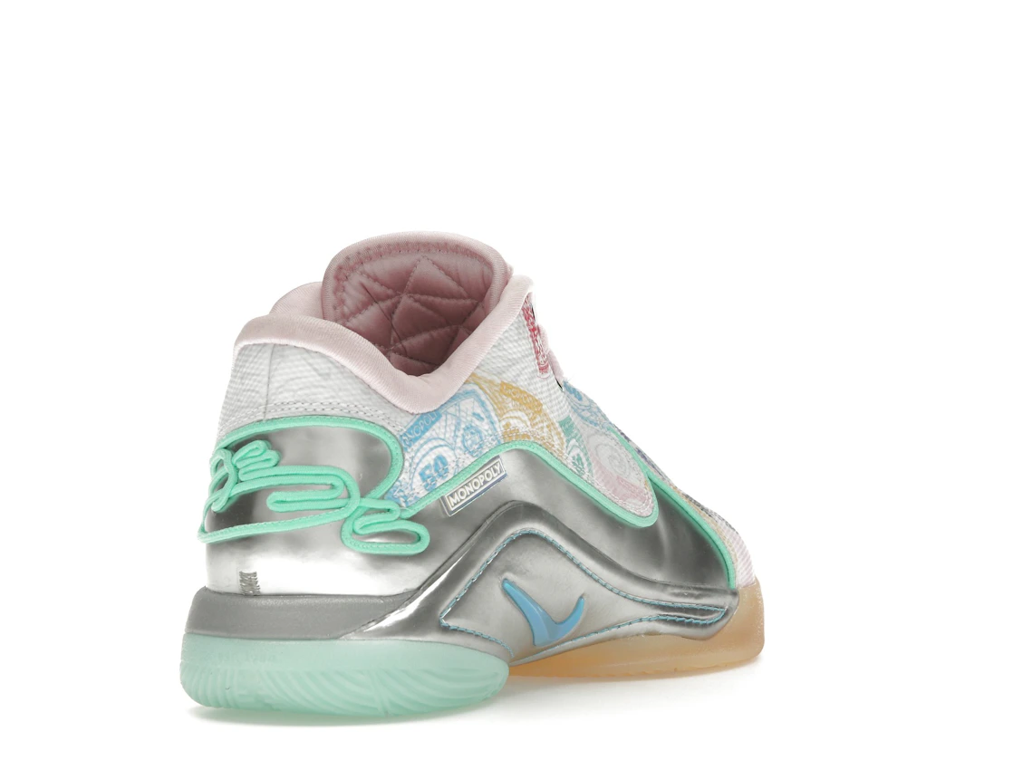 Vue 31 de Nike LeBron 22 Monopoly (Translucent Outsole)