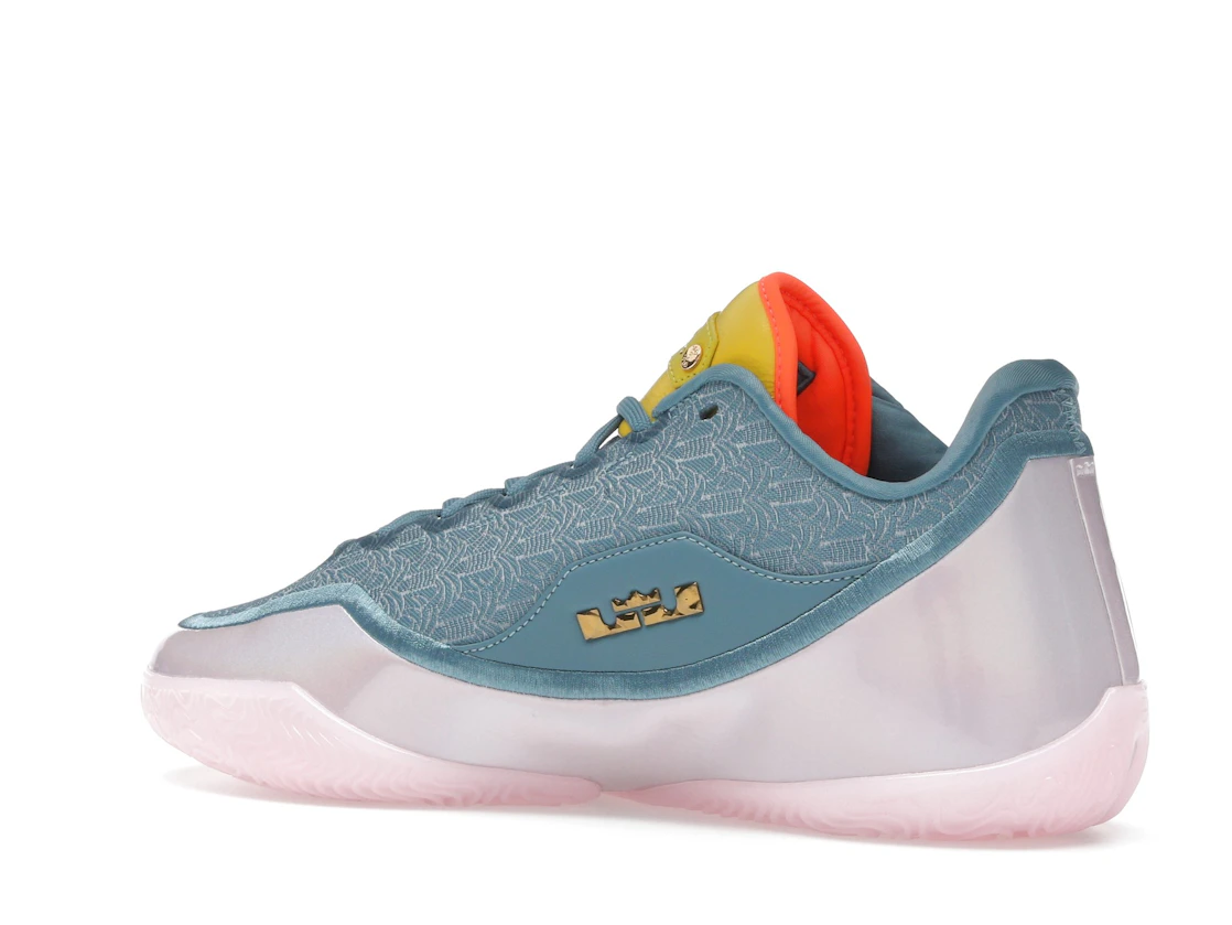 Vue 22 de Nike LeBron 23 Miami Twice (Translucent Outsole)
