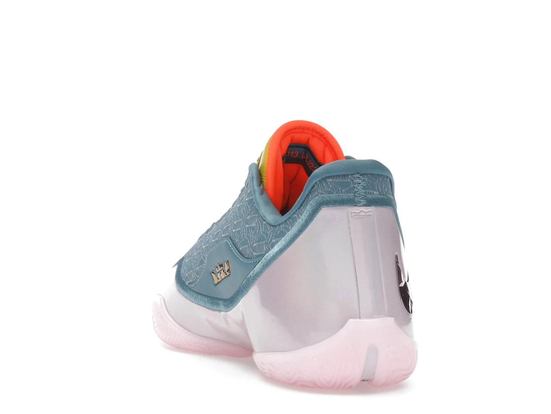 Vue 26 de Nike LeBron 23 Miami Twice (Translucent Outsole)