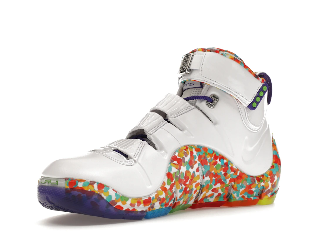 Vue 15 de Nike LeBron 4 Fruity Pebbles (2024)