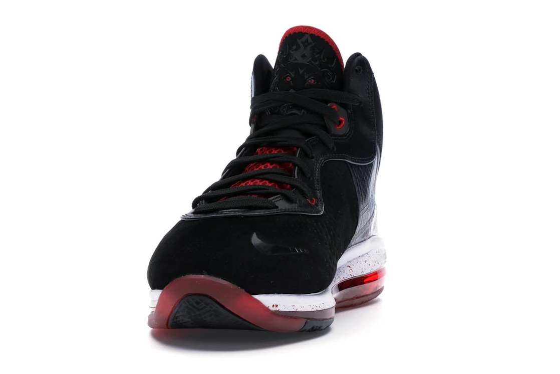 Vue 12 de Nike LeBron 8 Black/White/Red
