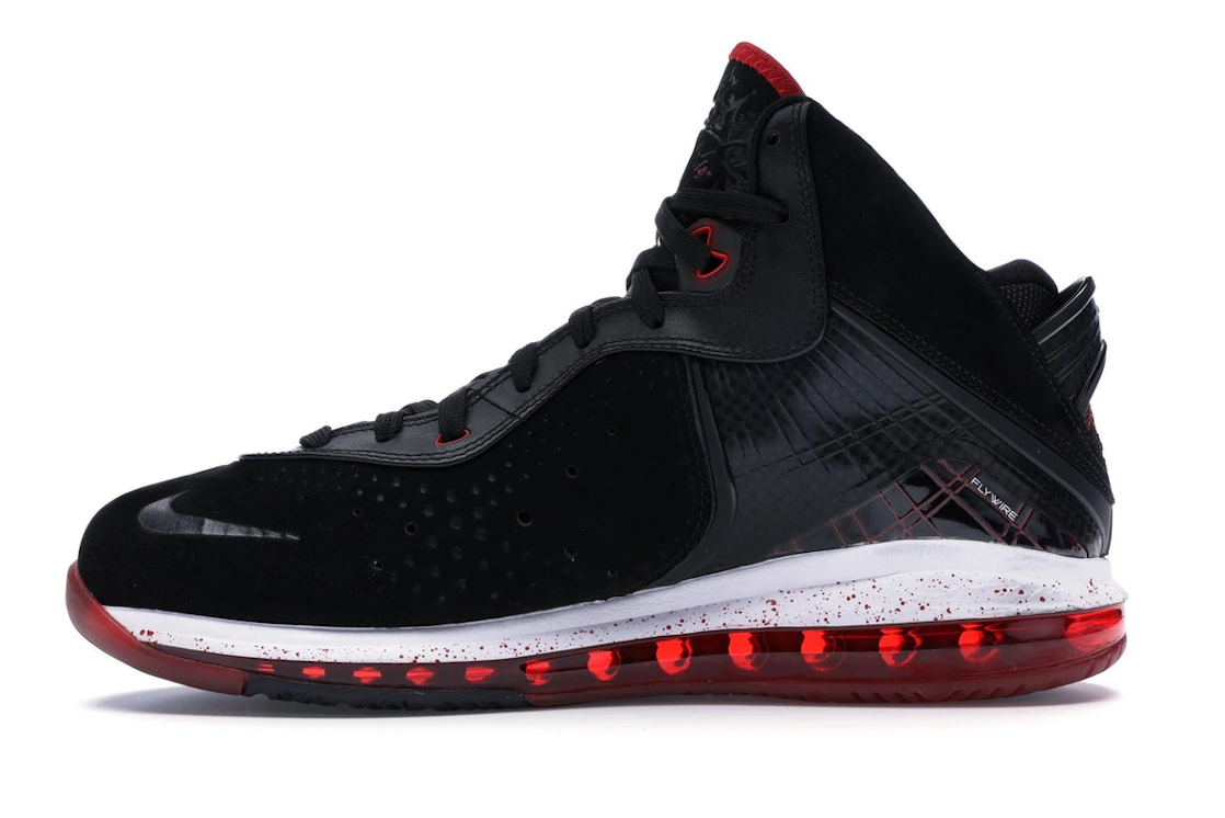 Vue 19 de Nike LeBron 8 Black/White/Red