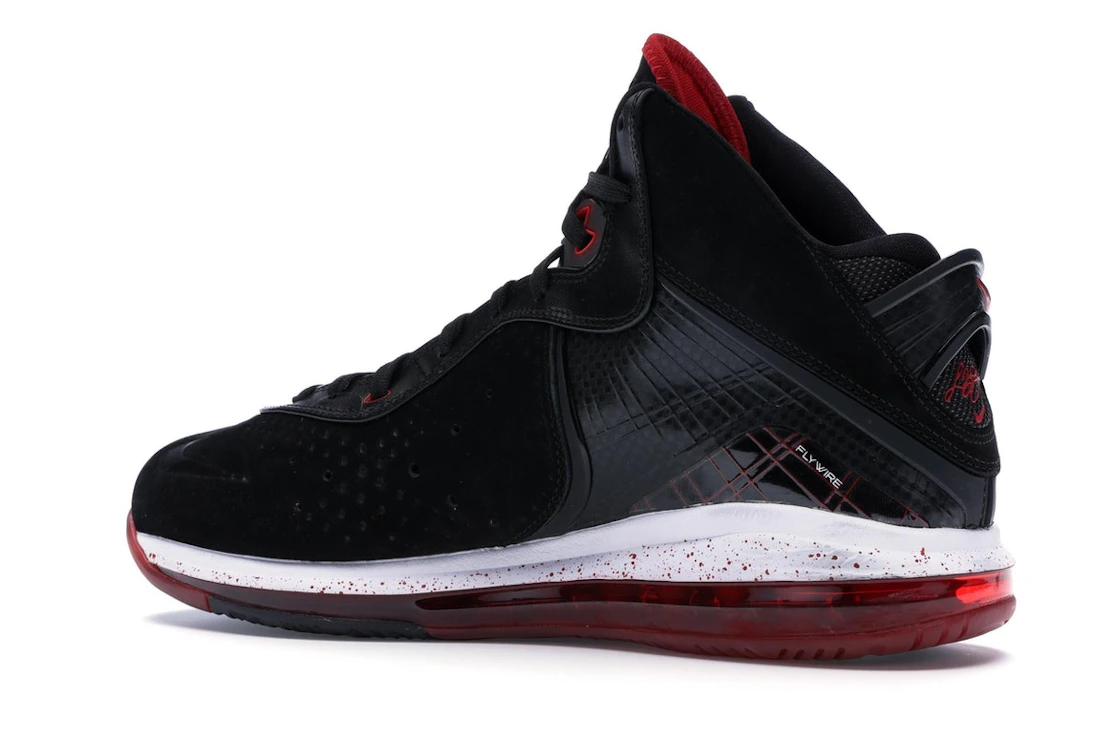 Vue 22 de Nike LeBron 8 Black/White/Red