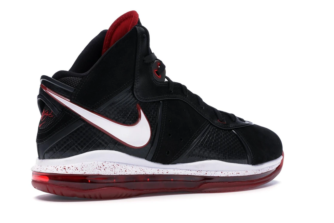 Vue 34 de Nike LeBron 8 Black/White/Red